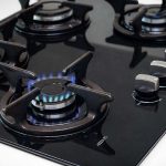 hwo to clean glass stove top